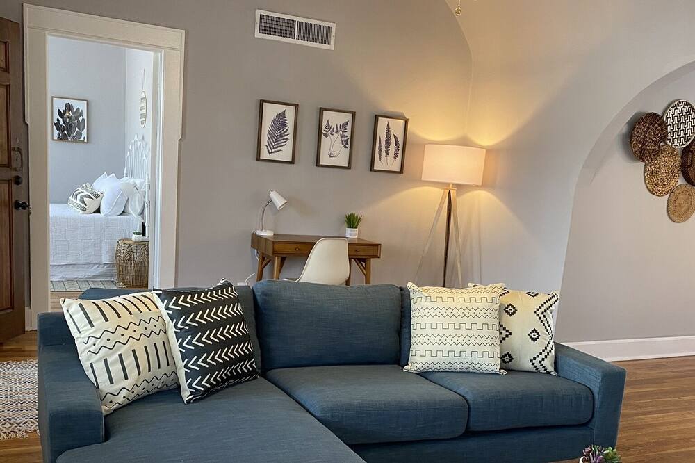 Photo of Livingroom in El Paso