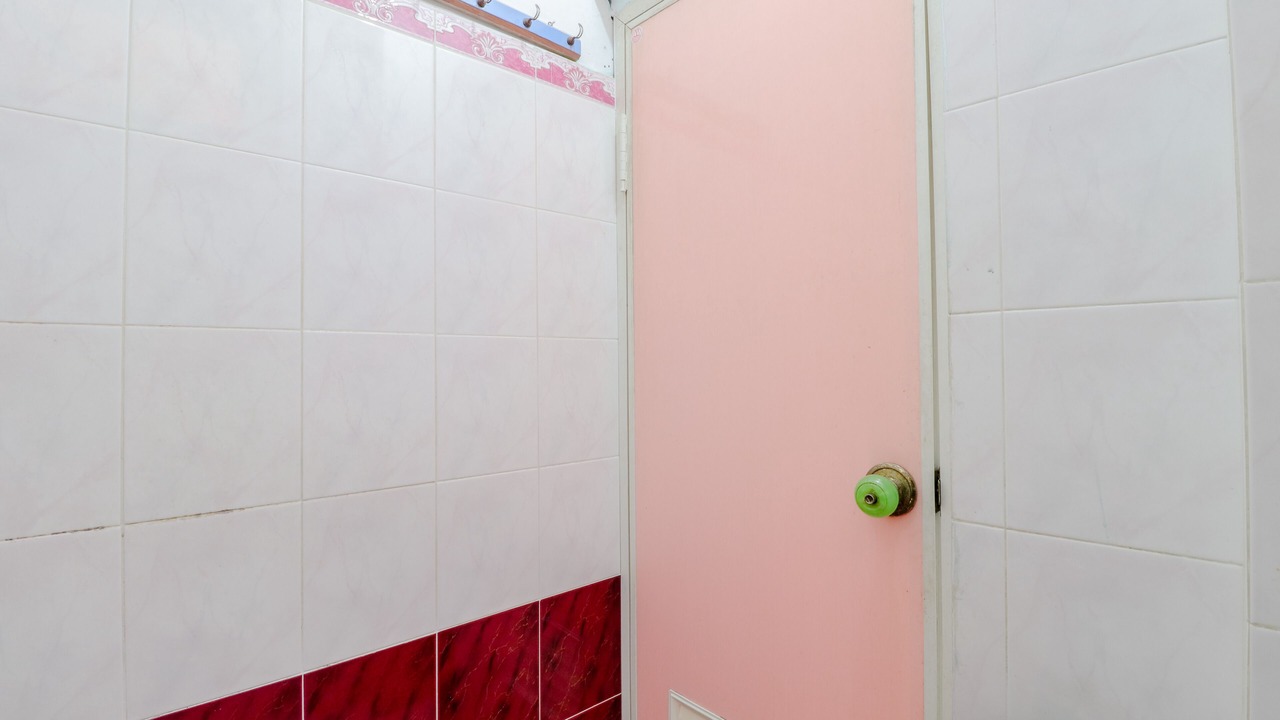 Photo of Bathroom in Kretek