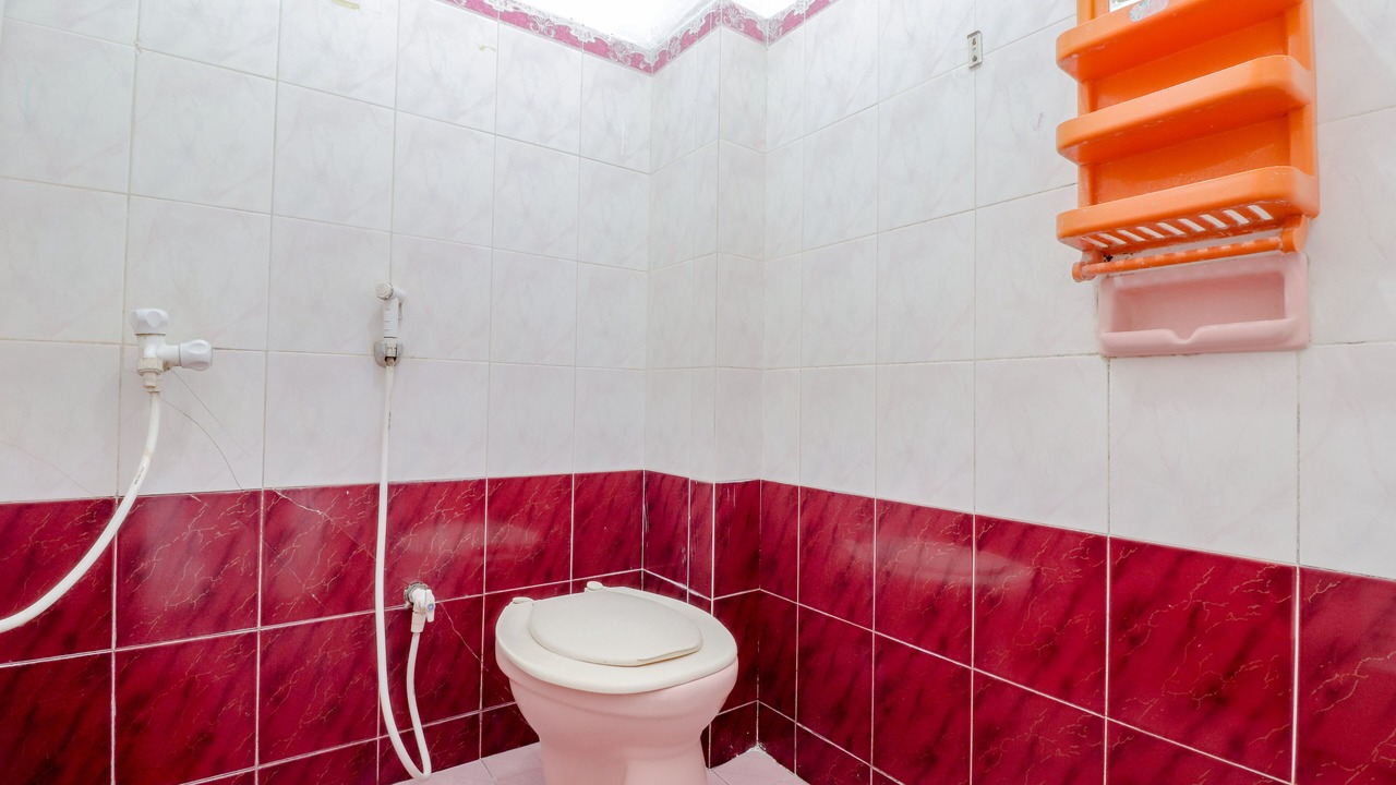 Photo of Bathroom in Kretek