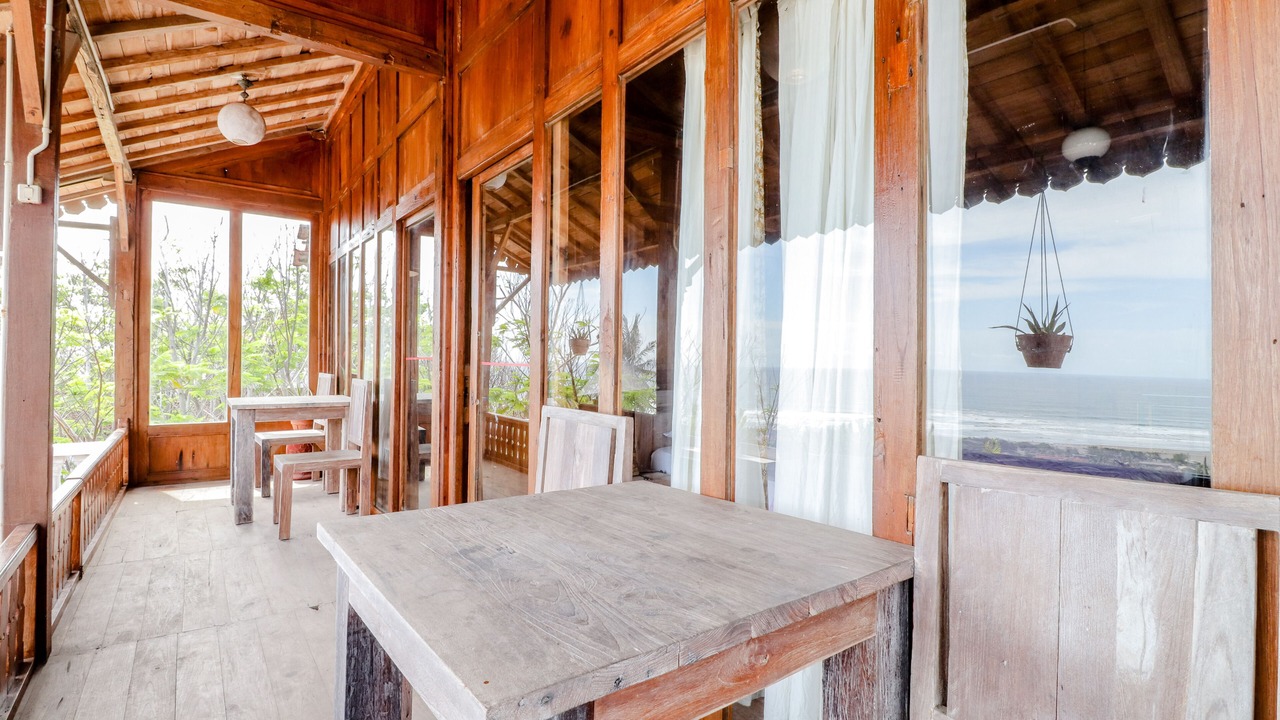 Photo of Patio Balcony in Kretek