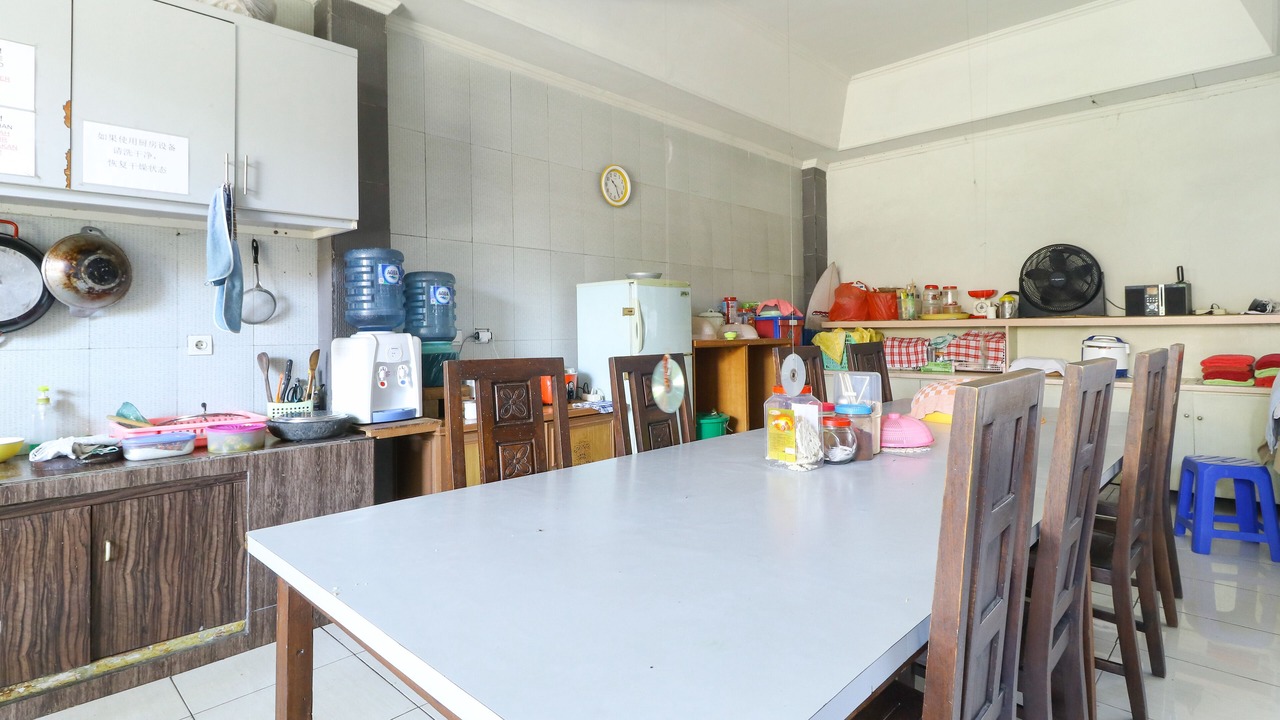 Photo of Kitchen in Kartika Plaza