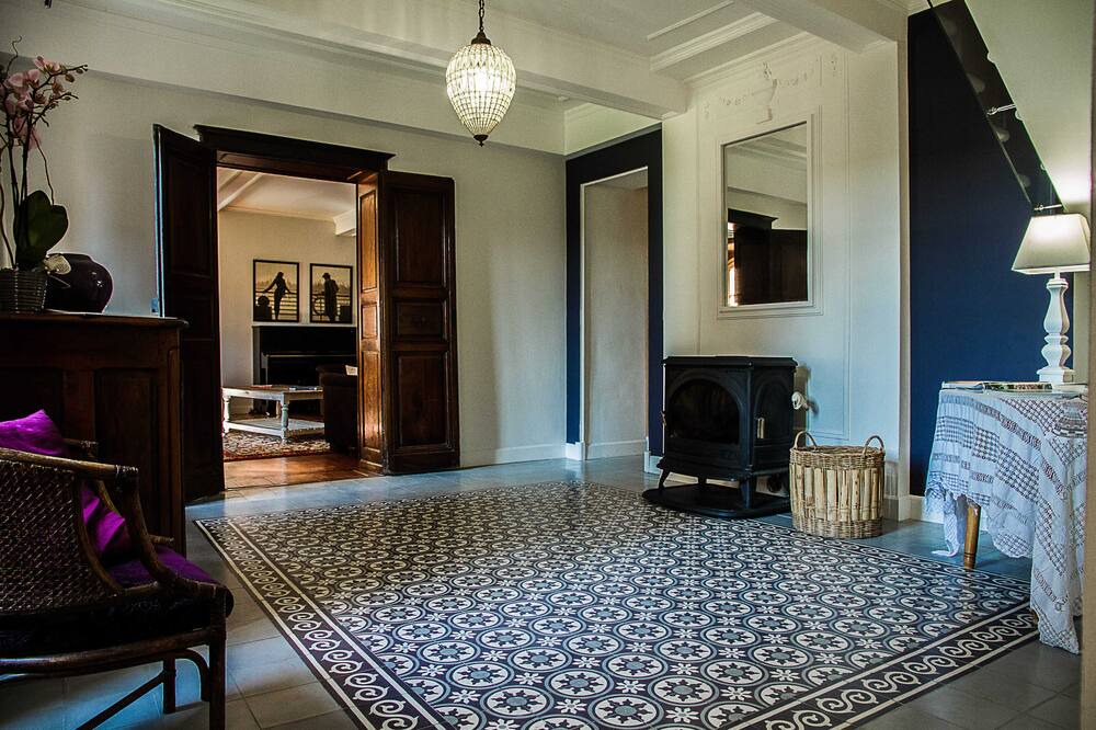 Photo of Livingroom in Lavaur