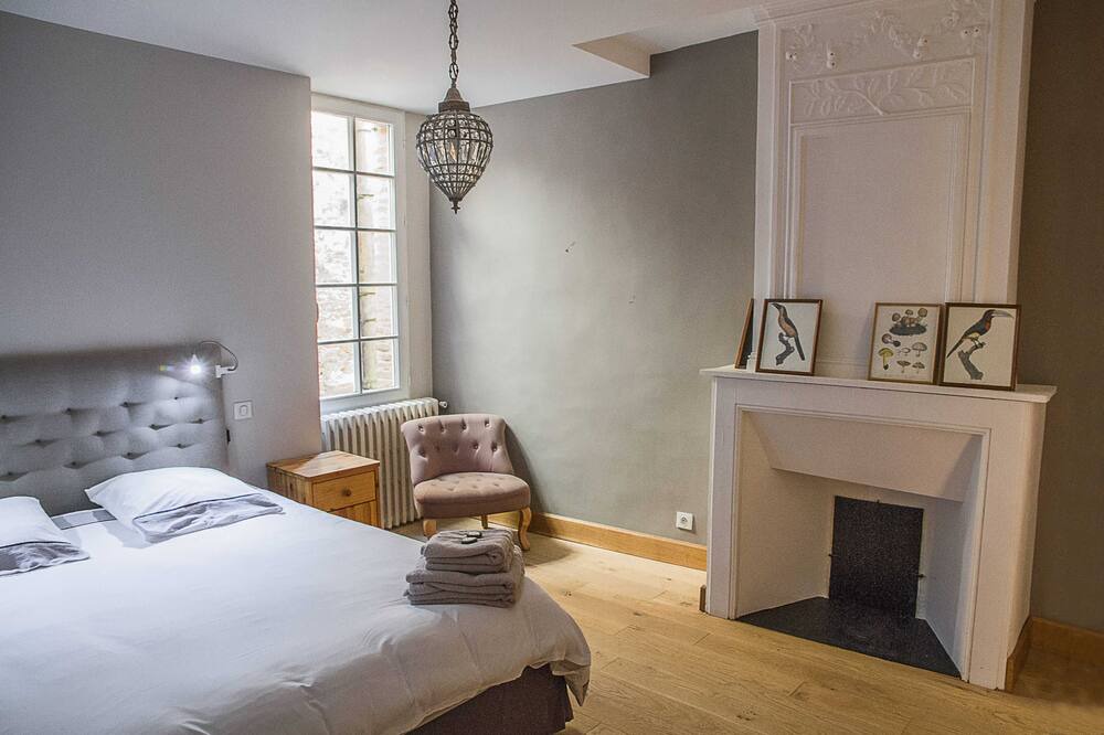 Photo of Bedroom in Lavaur