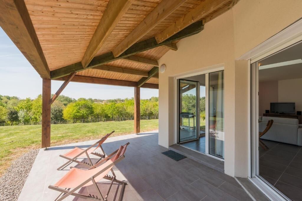 Photo of Patio Balcony in Talmont-Saint-Hilaire