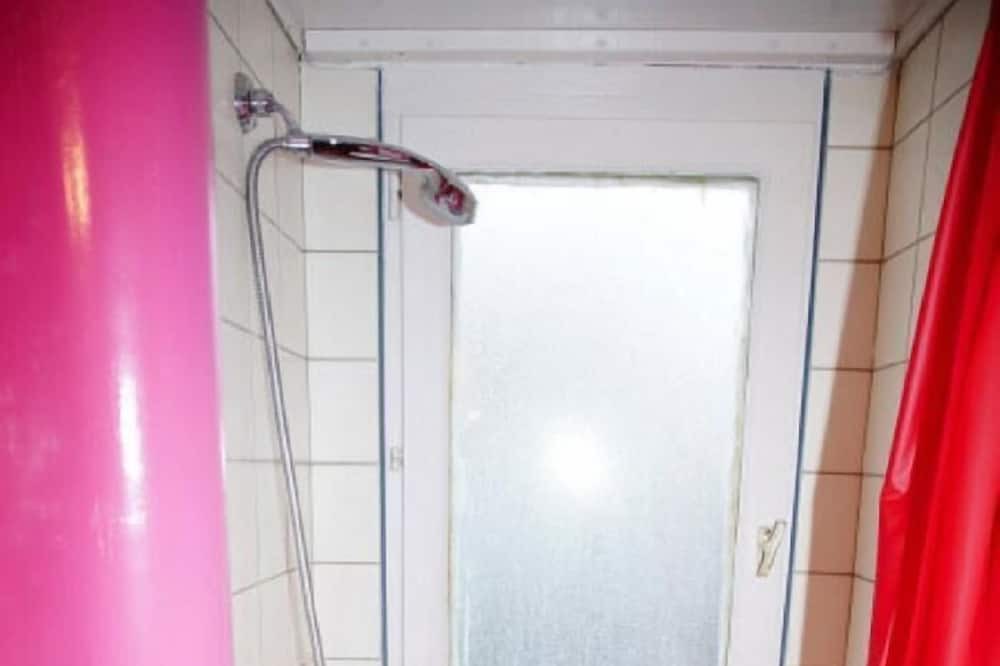 Photo of Bathroom in Quartier de l'Ecole-Militaire
