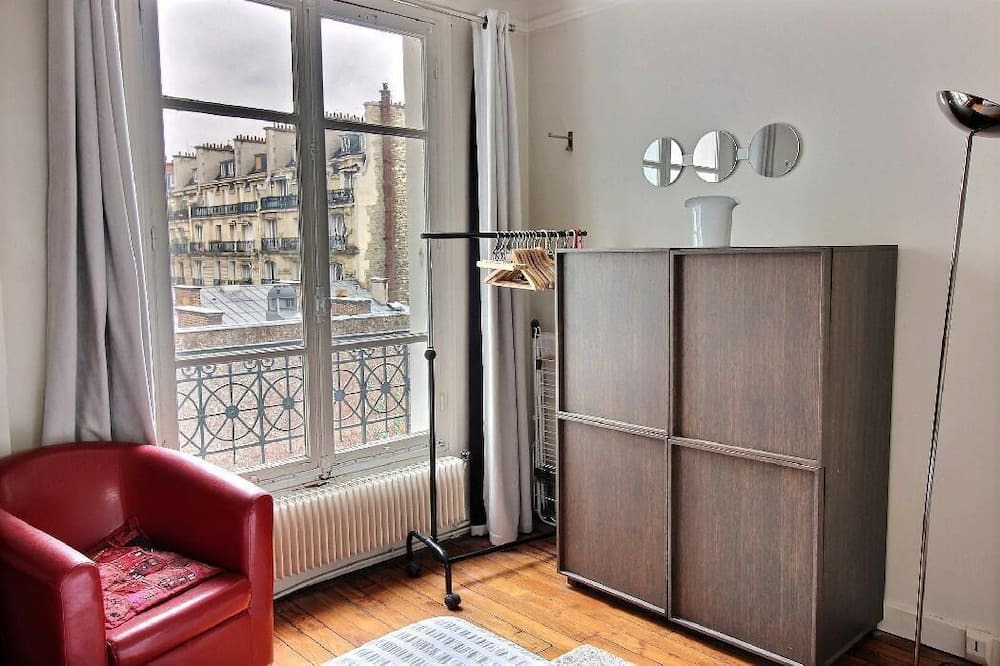 Photo of Bedroom in Quartier de l'Ecole-Militaire
