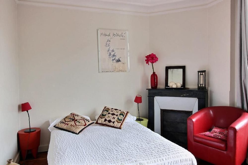 Photo of Bedroom in Quartier de l'Ecole-Militaire