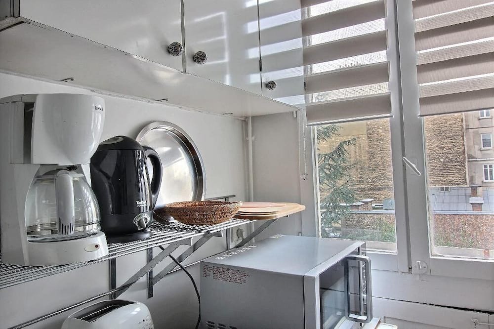 Photo of Kitchen in Quartier de l'Ecole-Militaire