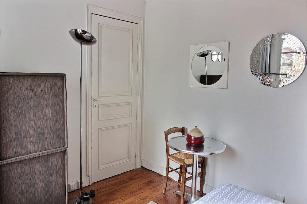 Photo of Bedroom in Quartier de l'Ecole-Militaire