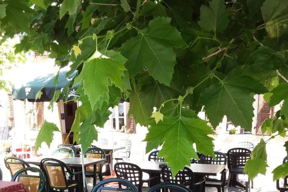 Photo of Patio Balcony in Grandvillard