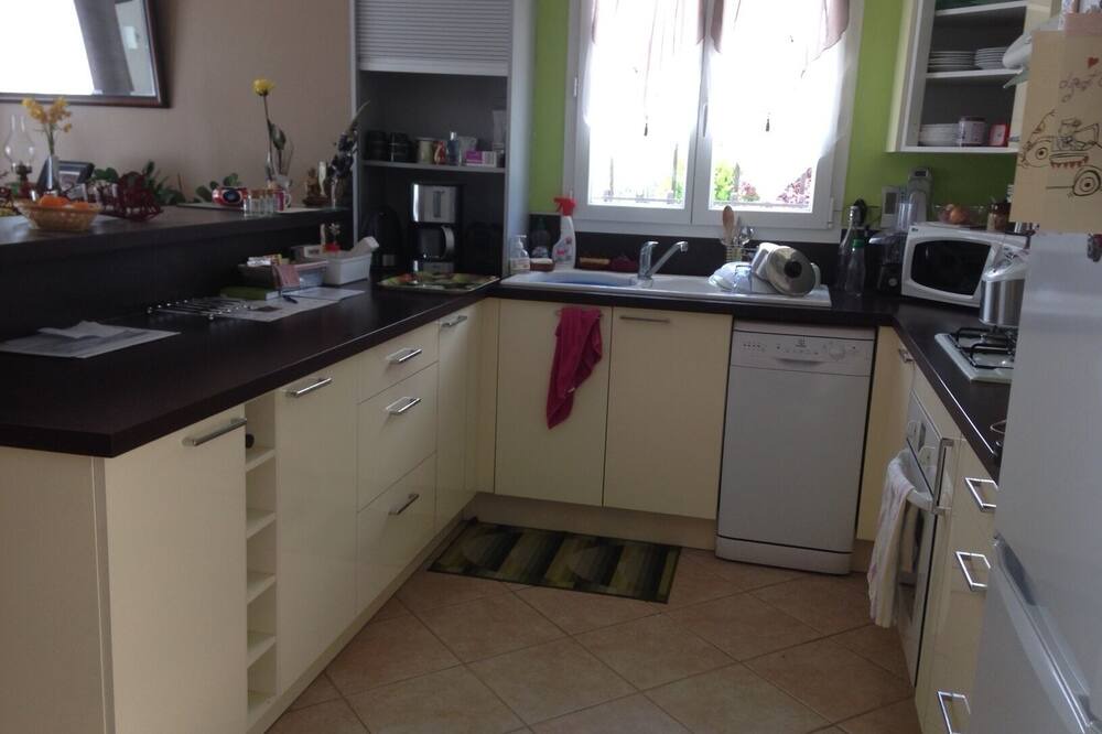 Photo of Kitchen in Boisset-et-Gaujac
