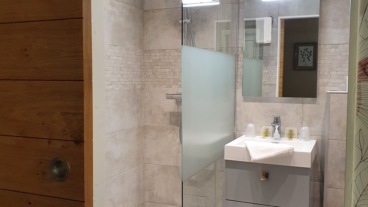 Photo of Bathroom in Equemauville