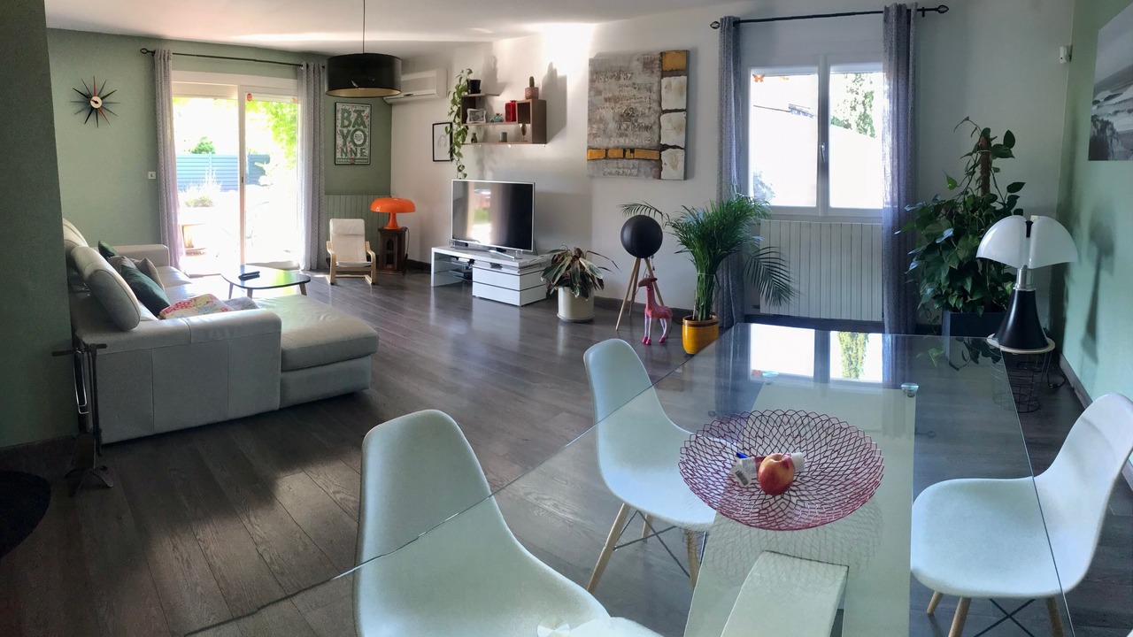 Photo of Livingroom in Saint-Paul-et-Valmalle