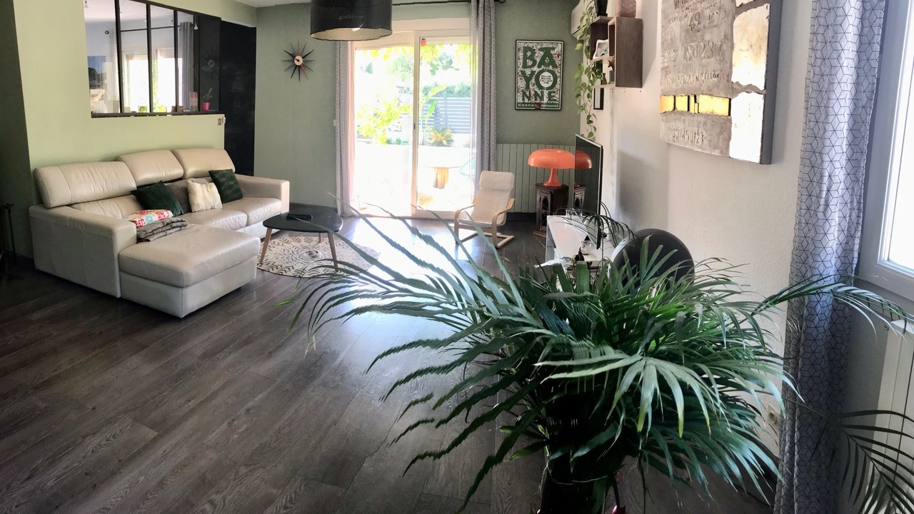 Photo of Livingroom in Saint-Paul-et-Valmalle