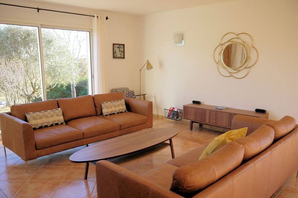 Photo of Livingroom in Neffies