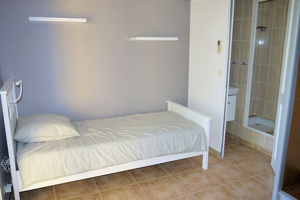 Photo of Bedroom in Neffies
