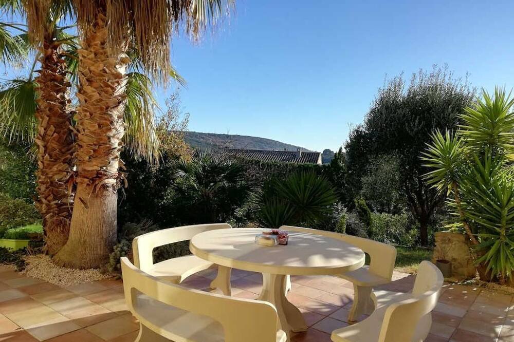 Photo of Patio Balcony in Neffies