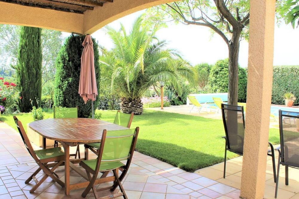 Photo of Patio Balcony in Neffies