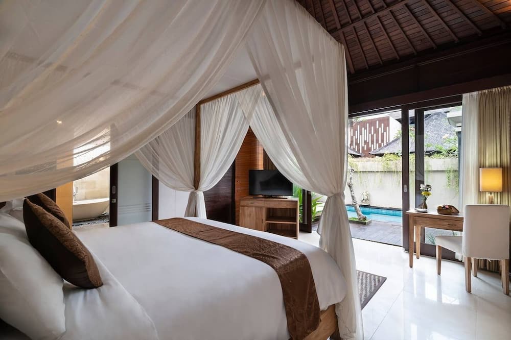 Photo of Others in Jungut Batu