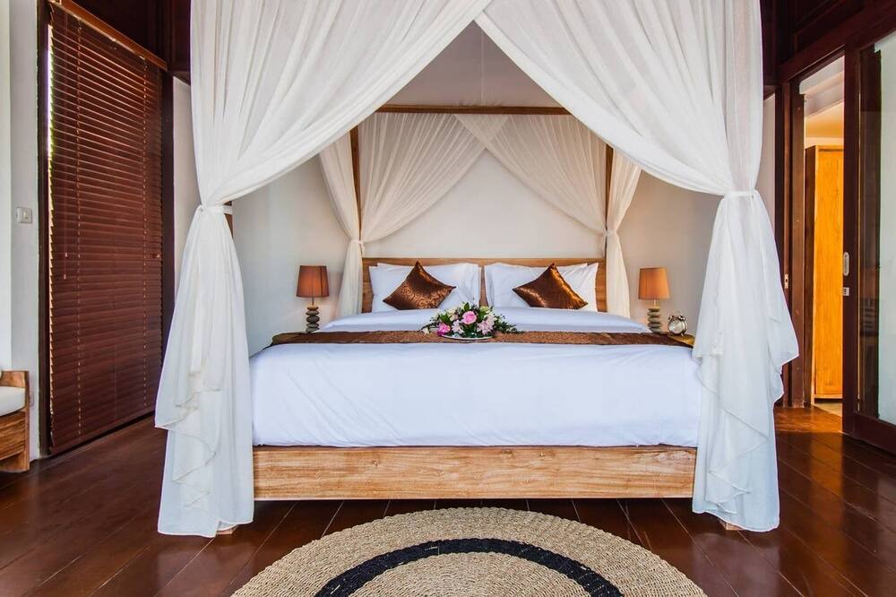 Photo of Others in Jungut Batu