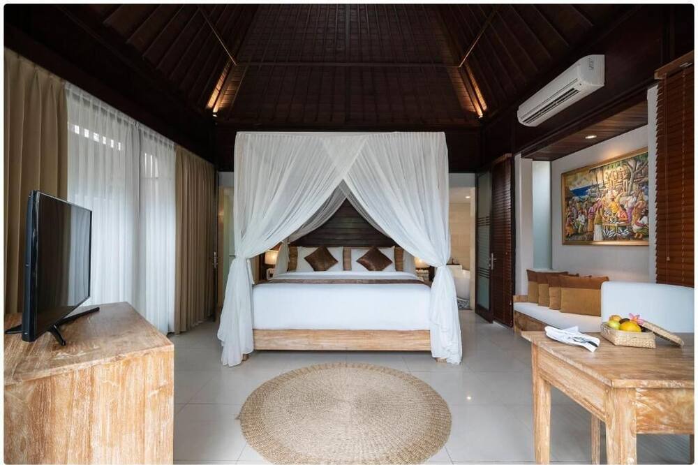 Photo of Others in Jungut Batu