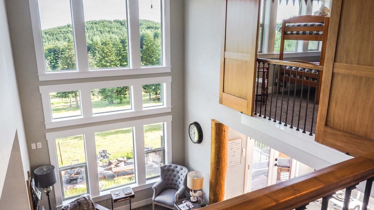 Photo of Others in Banks