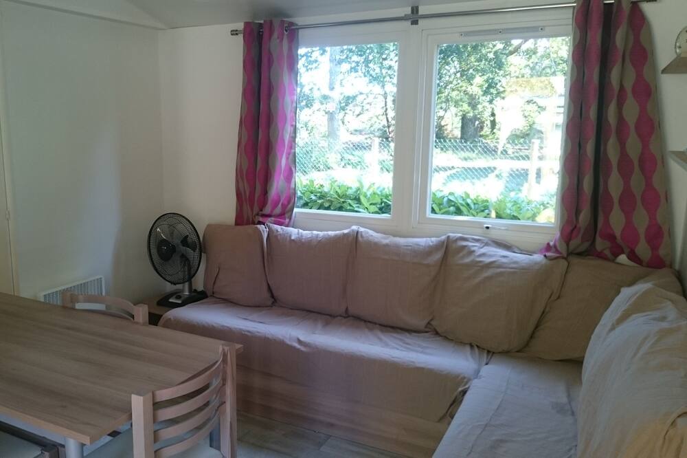 Photo of Livingroom in Gastes