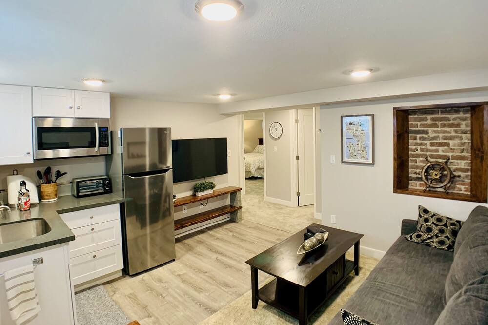 Photo of Livingroom in Green Lake