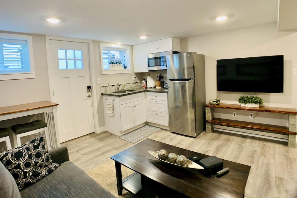 Photo of Livingroom in Green Lake