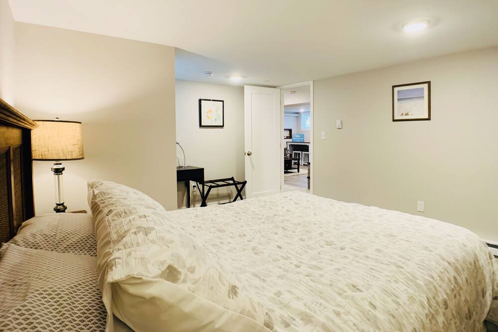 Photo of Bedroom in Green Lake