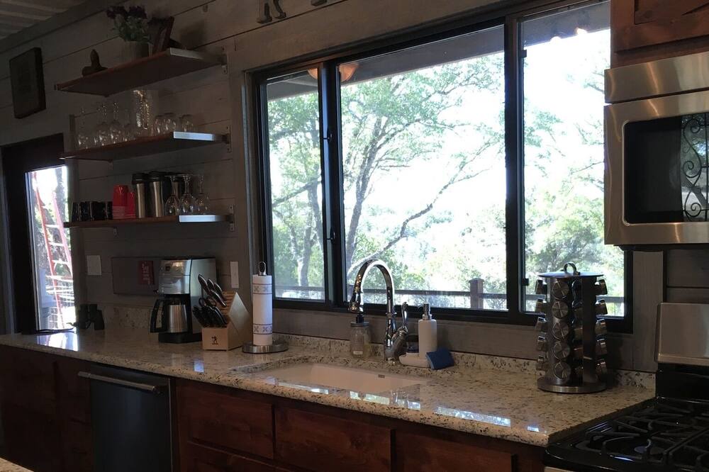 Photo of Kitchen in Telegraph