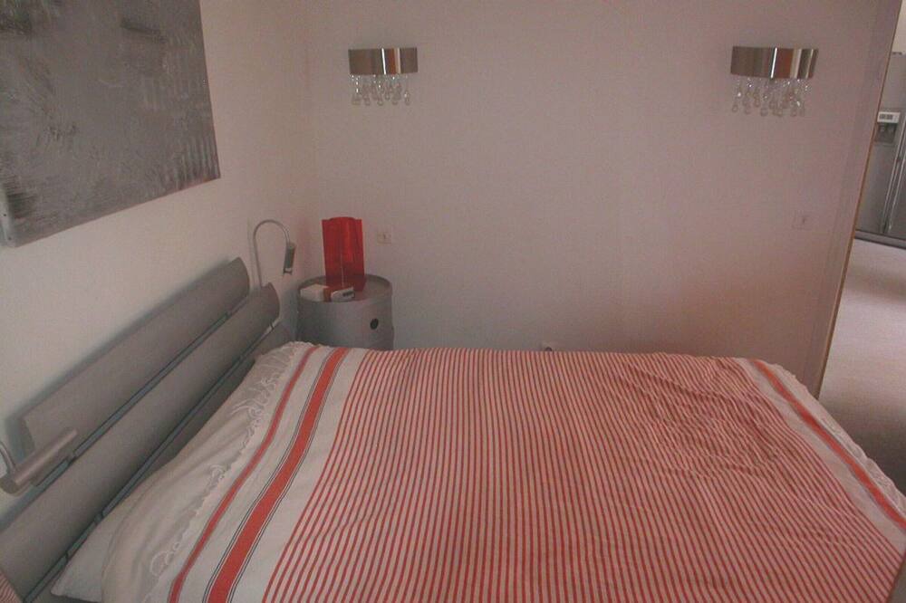 Photo of Bedroom in Torreilles-Plage