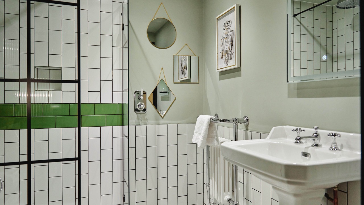 Photo of Bathroom in Runnymede