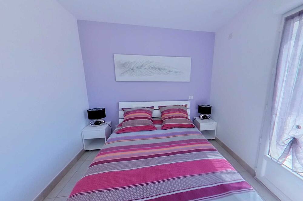 Photo of Bedroom in Pezenas