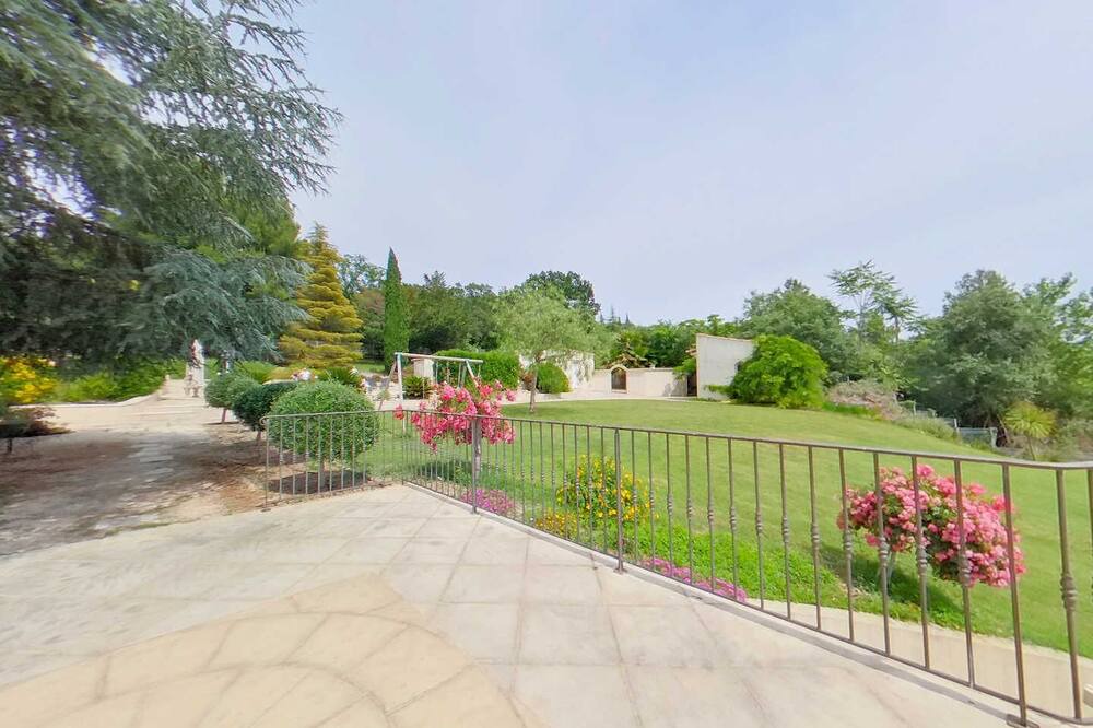 Photo of Outdoor in Pezenas