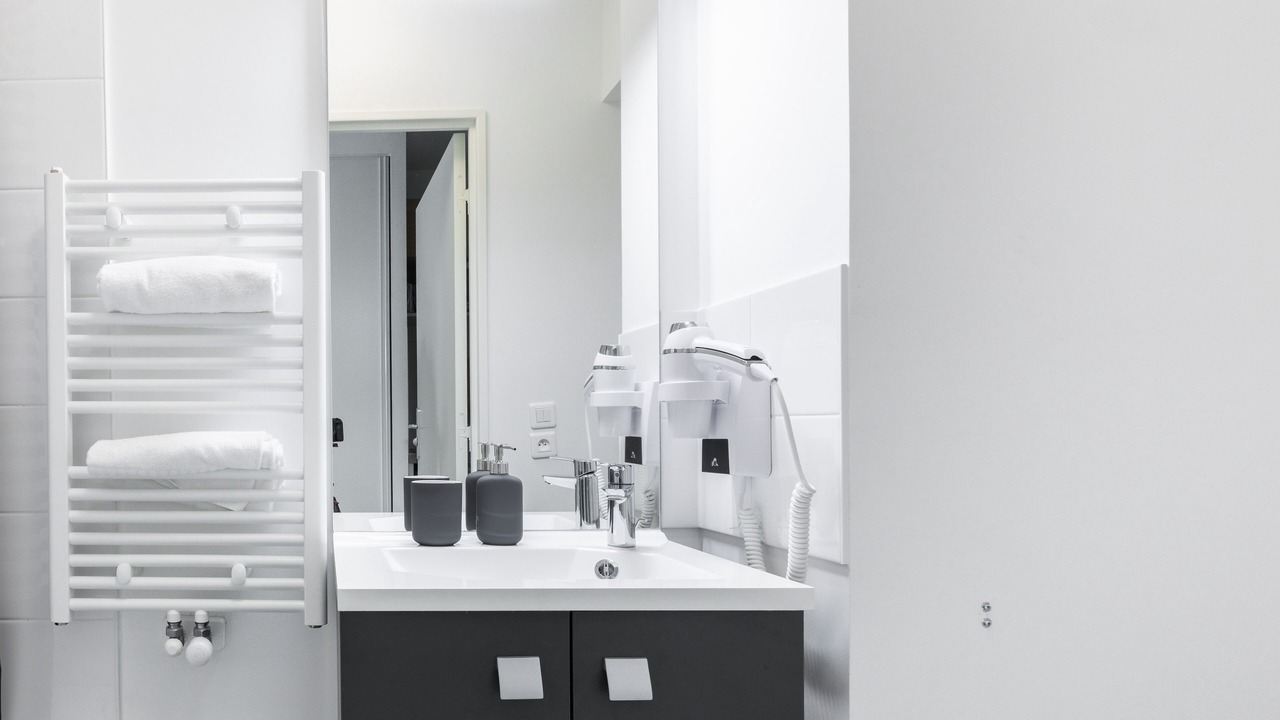 Photo of Bathroom in Bagnolet