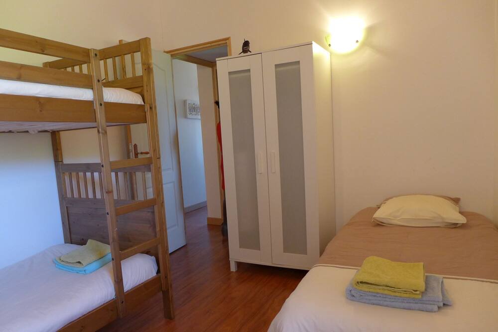 Photo of Bedroom in Roquetaillade