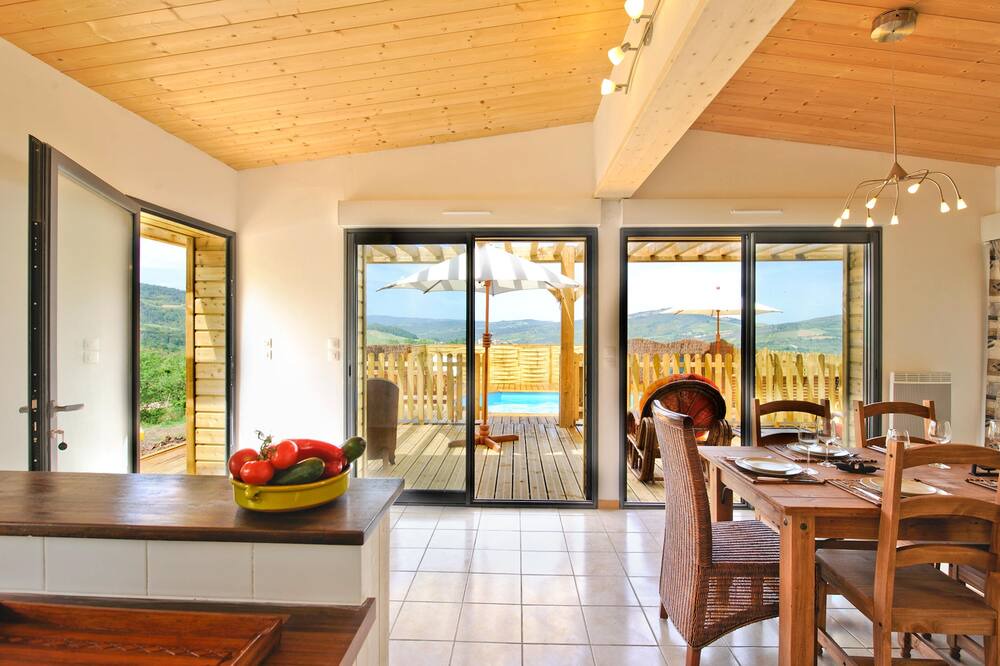 Photo of Livingroom in Roquetaillade