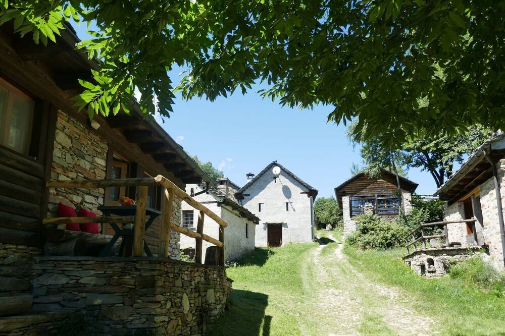 Photo of Others in Semione