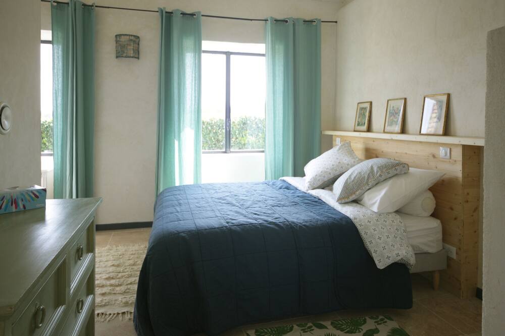 Photo of Bedroom in Loubejac