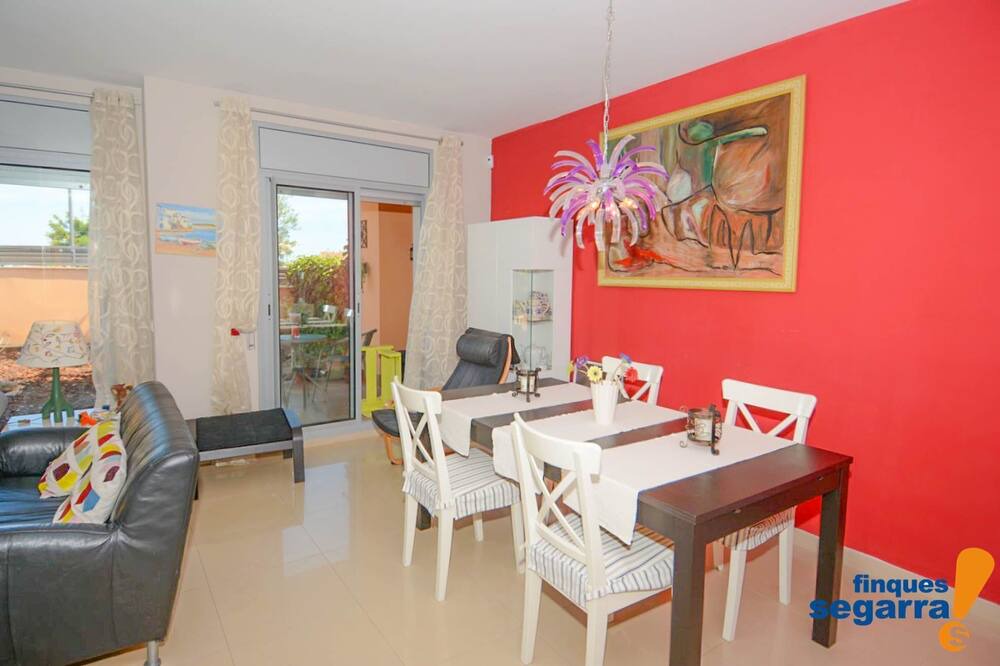 Photo of Livingroom in El Roc de Sant Gaieta