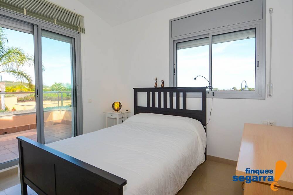 Photo of Bedroom in El Roc de Sant Gaieta