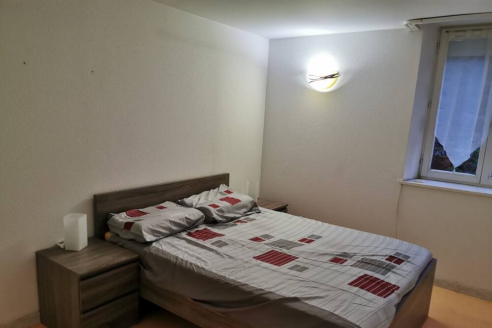 Photo of Bedroom in Plombieres-les-Bains