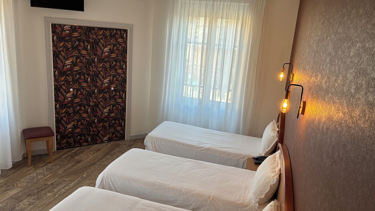 Photo of Bedroom in Volvic