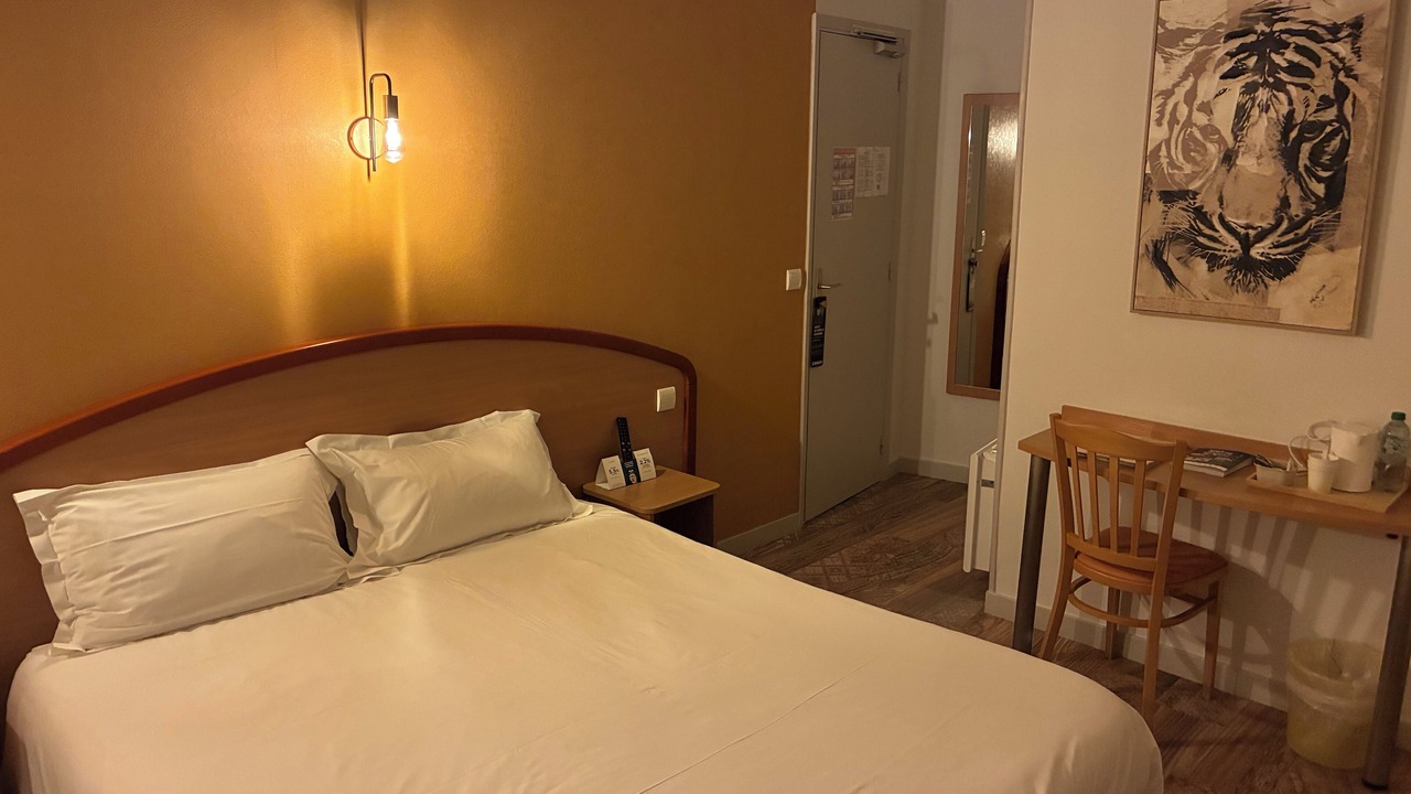 Photo of Bedroom in Volvic