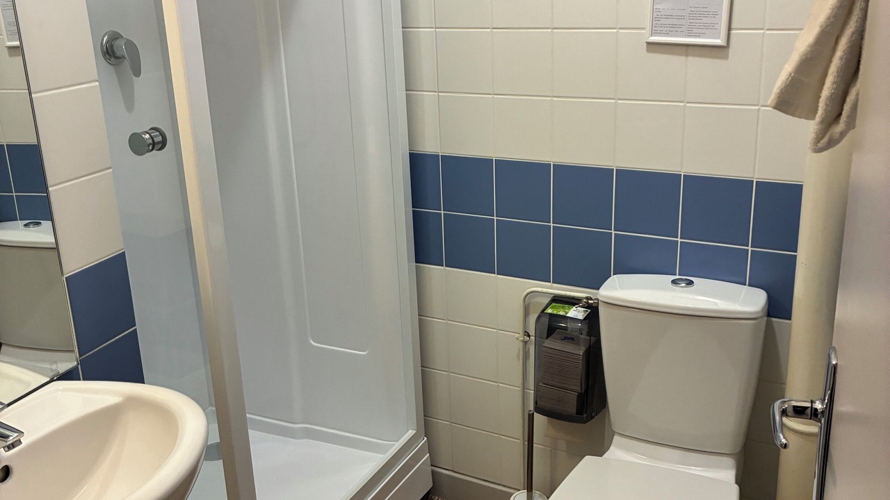 Photo of Bathroom in Volvic