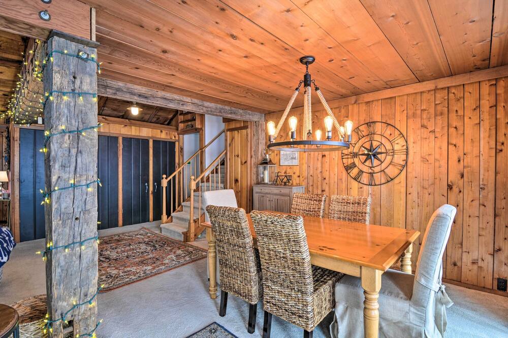 Photo of Kitchen in Cadillac