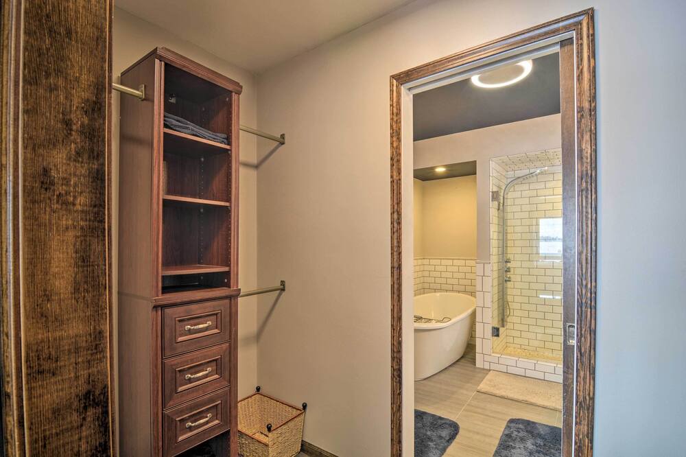 Photo of Bathroom in Cadillac