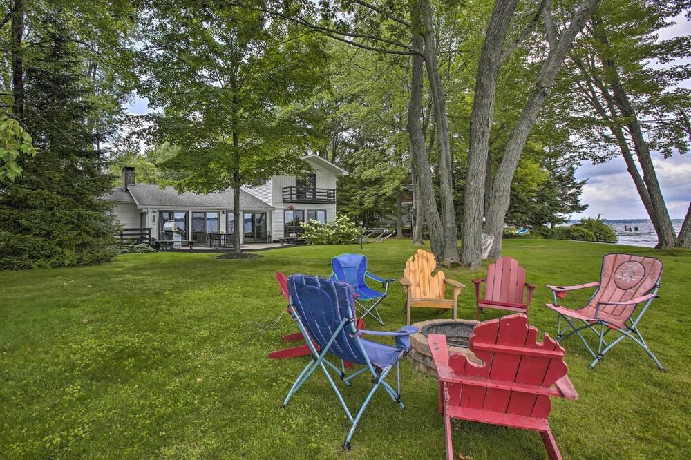 Photo of Outdoor in Cadillac