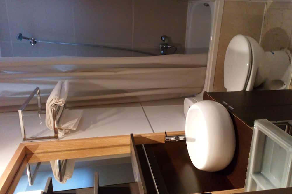 Photo of Bathroom in Venturada